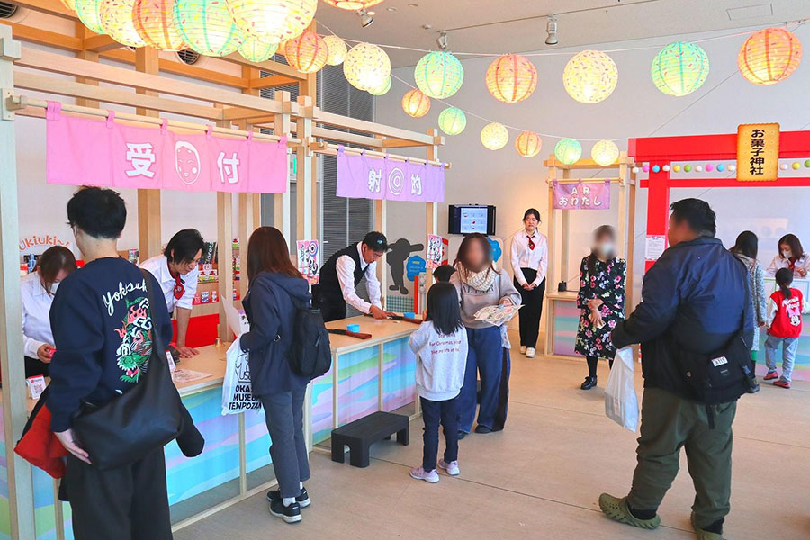 縁日のような「LUCKYゾーン」（12月20日撮影）