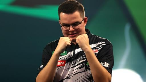 ジャン・ヴァン・ヴィーン、ゲイリー・アンダーソンを破りワールドダーツチャンピオンシップ決勝進出