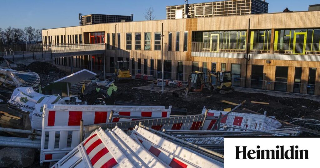 カルスネスコリの崩壊：費用はほぼ80億に達した