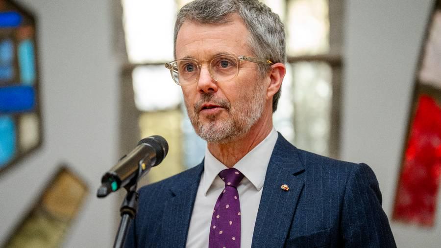 情報開示: エプスタインファイルの数カ所でフレデリック国王について言及 - 米国司法省が公開した新しい文書にデンマーク国王が登場。このメッセージは2012年に送られたもので、特に国王と私設秘書で親友のモルテン・ローランド・ハンセン氏が出席したプライベートディナーに関するものであった。