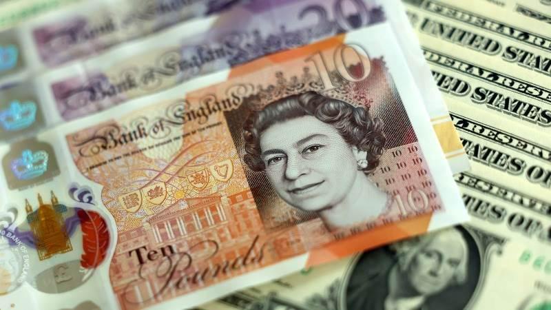 ドル安でポンドは4年ぶり高値に