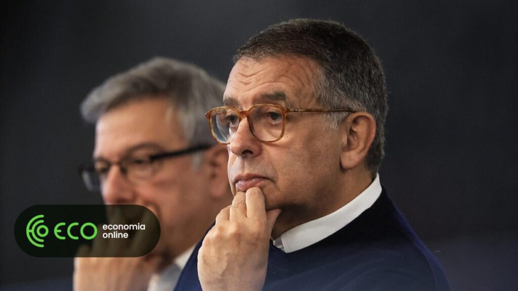 保険は社会協議での合意がなければ労働法を制定しない