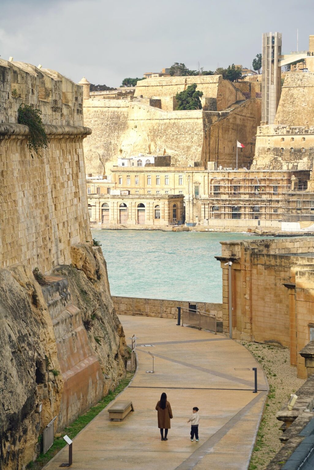 今朝のサンアンジェロ砦のいくつかのシーン 📷🇲🇹