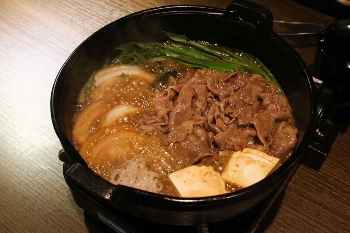 ごはん＆スープはおかわり自由！ガッツリ食べたい人も大満足の「琉球ホルモン 将」のお得な肉ランチ（那覇市）