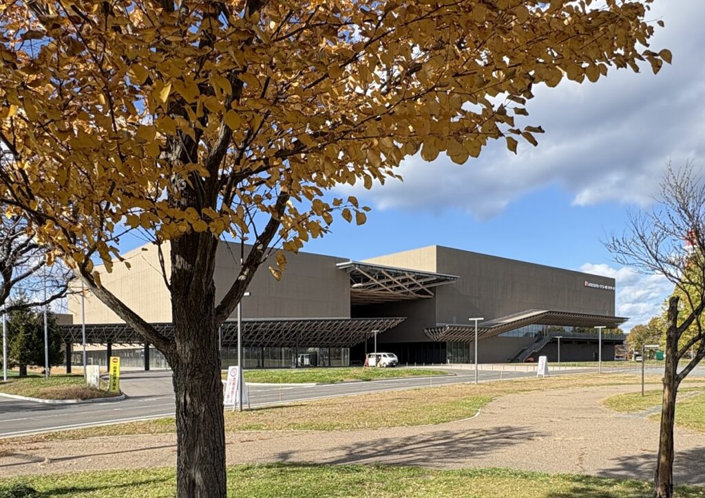 国立競技場の設計メンバーが“北国の日常”に寄り添った青森市「カクヒログループスーパーアリーナ」─TAISEI DESIGN【イノベーション編】 | BUNGA NET