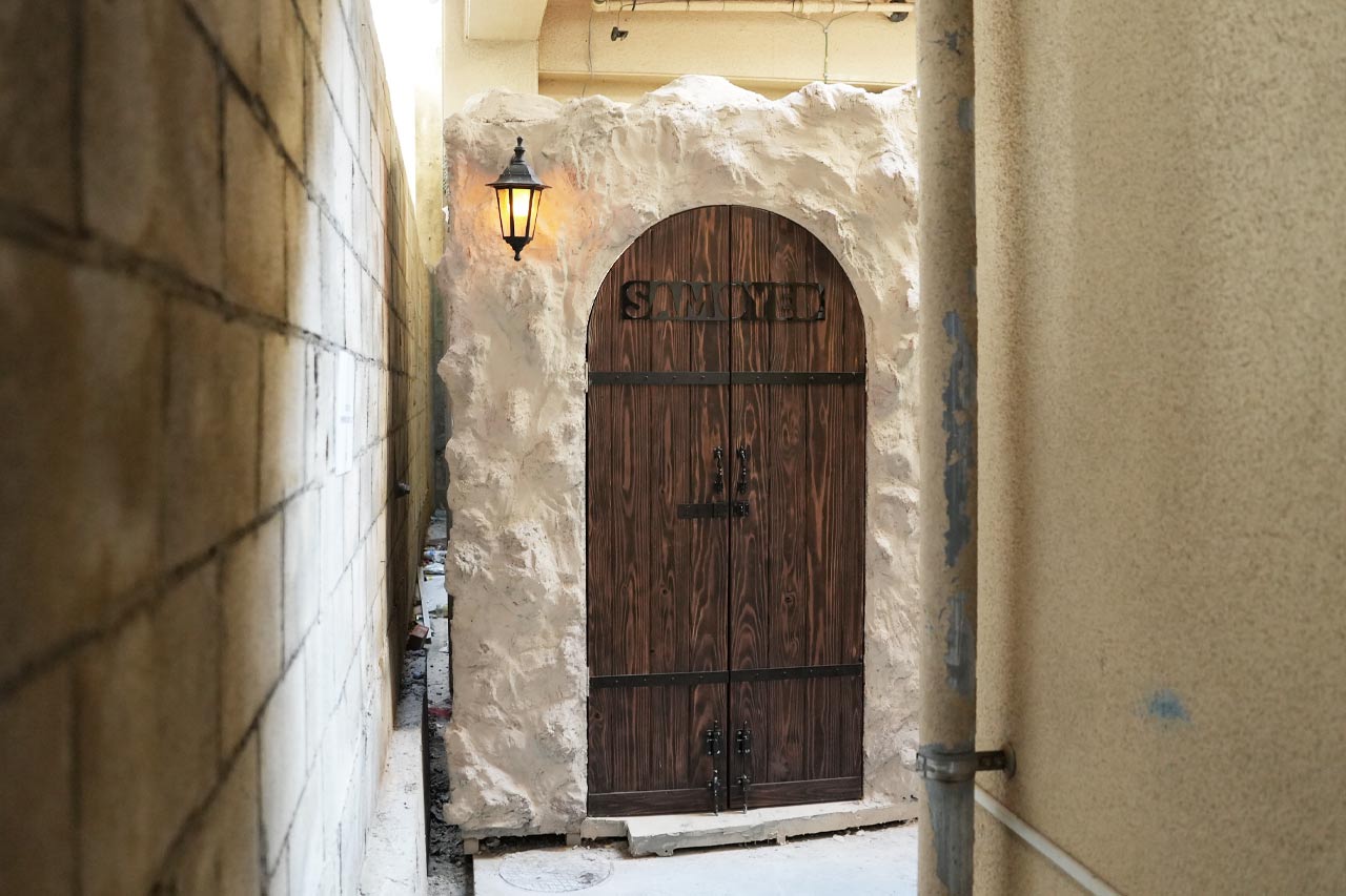 沖縄に3匹の天使が降臨！サモエド3姉妹とたっぷり遊んで癒やされる！究極のモフモフ体験『SAMOYED BASE（サモエドベース）』グランドオープン！