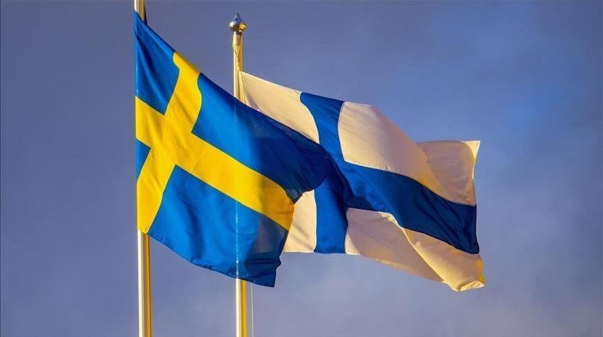スウェーデンとフィンランドはEUに対し、ロシアのすべての製品とサービスに関税を課すよう求めた。彼らはまた、ロシア産肥料の禁止、ロシアへの贅沢品輸出の停止、ロシアの石油、ガス、石炭を運ぶ船舶に対するEUの港の閉鎖も求めている。