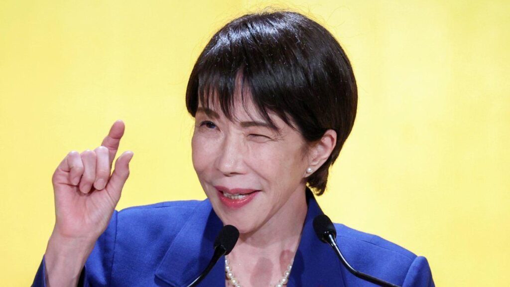 後見人･麻生元首相も蚊帳の外､高市首相を｢衆院冒頭解散｣へと走らせる"焦り"の正体 ―「政策優先」のはずが、すでに打たれていた“布石”