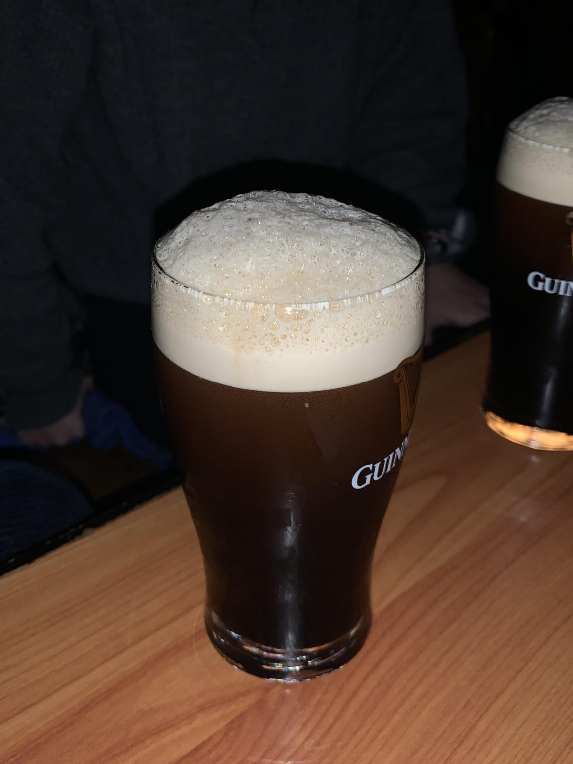 ドイツとアイルランドの関係を少なくとも10年後退させるパイントを提供されたばかりだ