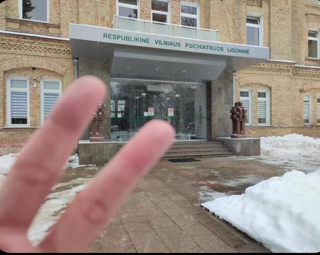 会社員で自殺しようとした - AMA