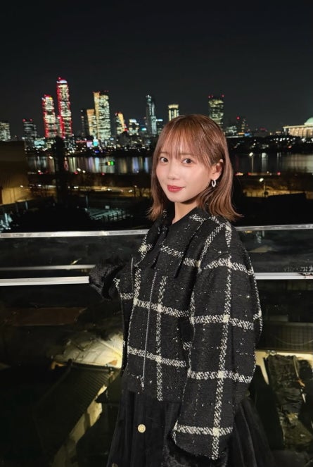 齊藤京子、夜景バックのオフショットにファン悶絶 | 話題の投稿 | スポーツブル (スポブル)