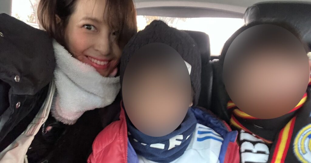 2児の母・青木裕子がスペイン旅行でハッとした「親の思い込み」。子どもの意外な一面に気づいた瞬間（青木 裕子） | FRaU