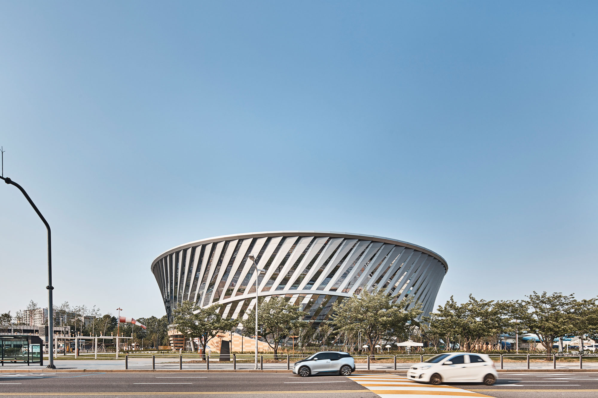 〈韓国国立航空博物館(National Aviation Museum of Korea)〉HAEAHN Architecture