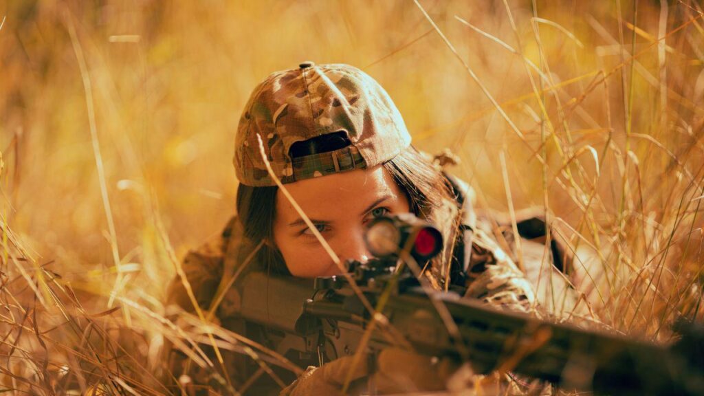 サラエボのマンハント。タイムズ紙「ルーマニアの女性が10人以上を殺害」