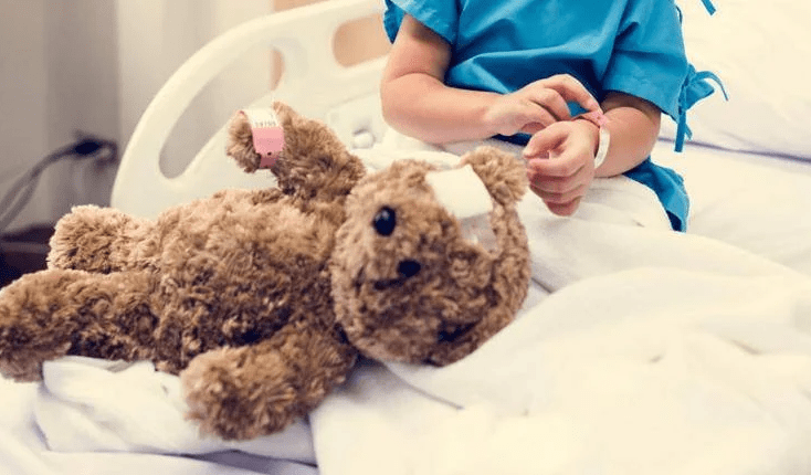 AI システムは、スキャンと臨床情報を統合する 30,000 件を超える画像検査でトレーニングされ、神経疾患の診断において最大 97.5% の精度を達成し、治療を求める緊急の必要性も予測することに成功しました。