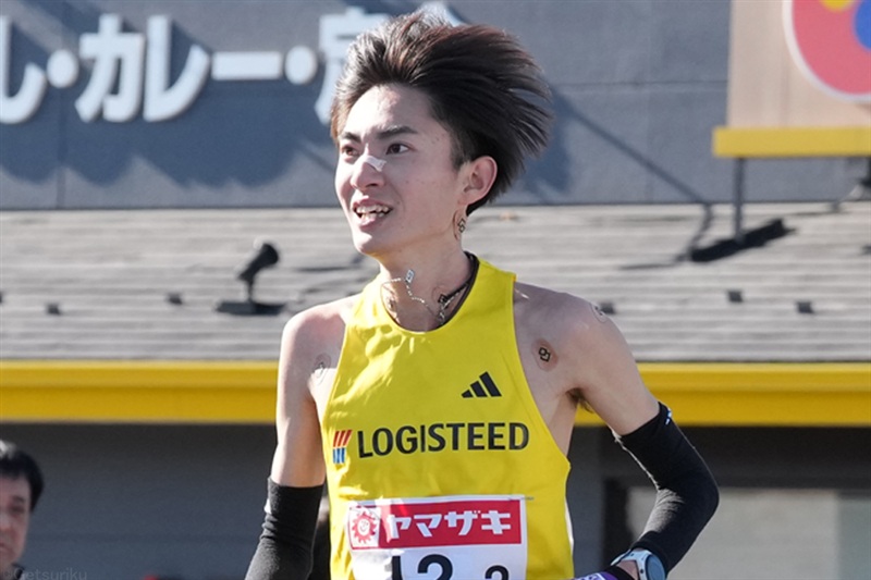 平林清澄が2時間6分14秒で日本人トップ!! 吉田響の大逃げ動じずMGC切符／大阪マラソン