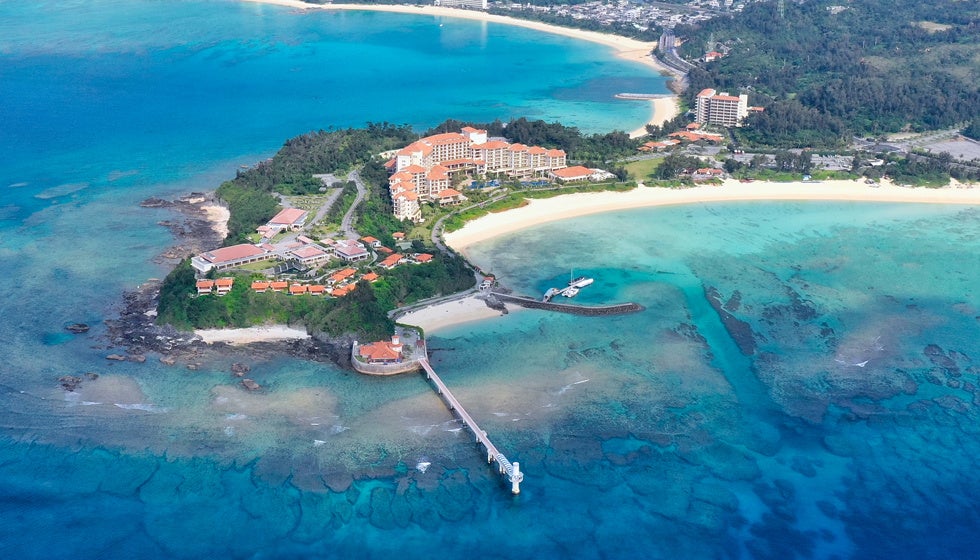 【 沖縄／ザ・テラスホテルズ 】那覇空港とホテルを結ぶ　無料空港シャトルバス運行のご案内　＜ 2026.4/1～10/31 ＞の期間限定