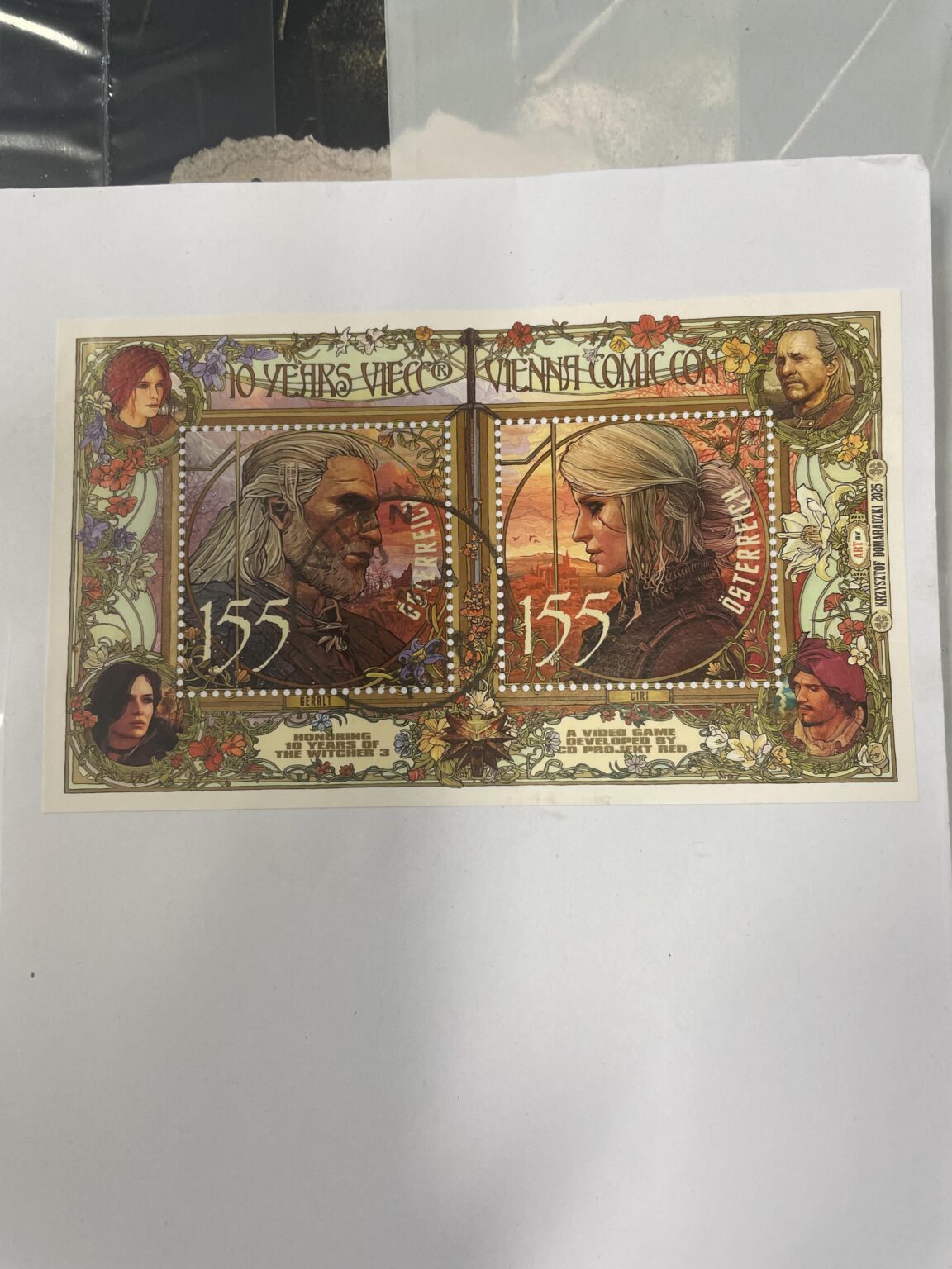 (少し興味深い) 私たちの弁護士は、オーストリア郵便 AG からの 10 年間のウィーン コミコン ウィッチャー 3 の限定 155 セント切手を同封した郵便物を送ります