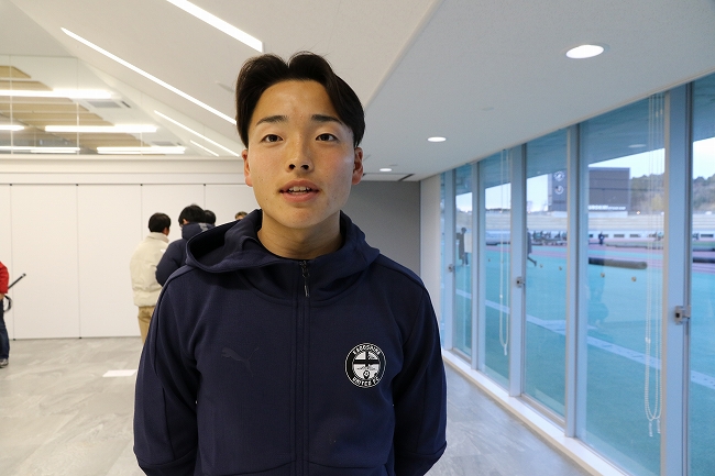 【2/1《鹿児島ユナイテッドFCトレーニングマッチVSテゲバジャーロ宮崎》三品 直哉選手 会見コメント「ボールにどんどん関わってゴールに向かっていくプレーは自分の特徴」】 : KAGOSHIMA SOCCER MAGAZINE“カゴサカ☆” 【2/1《鹿児島ユナイテッドFCトレーニングマッチVSテゲバジャーロ宮崎》三品 直哉選手 会見コメント「ボールにどんどん関わってゴールに向かっていくプレーは自分の特徴」】 : KAGOSHIMA SOCCER MAGAZINE“カゴサカ☆”