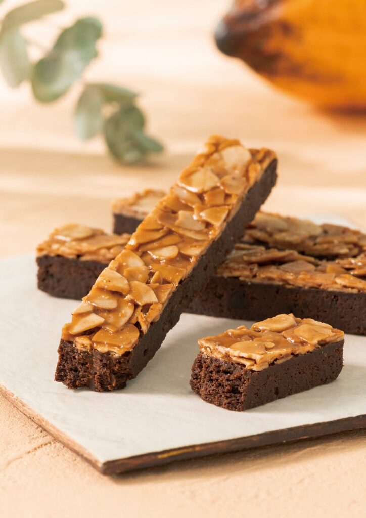 熊本県産の不知火を使ったペーストの爽やかな香り×香ばしいアーモンド×ベルギー産チョコレートのコクが織りなす深みのある味わい！ゴディバ「ショコラふろらんたん」発売 | ゴディバ ジャパン株式会社のプレスリリース