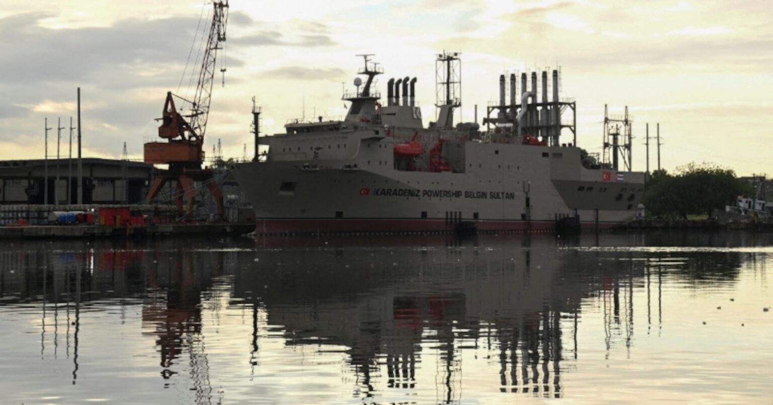 メキシコ、キューバへの石油供給停止へ=トランプ氏 | ロイター メキシコ、キューバへの石油供給停止へ=トランプ氏 | ロイター