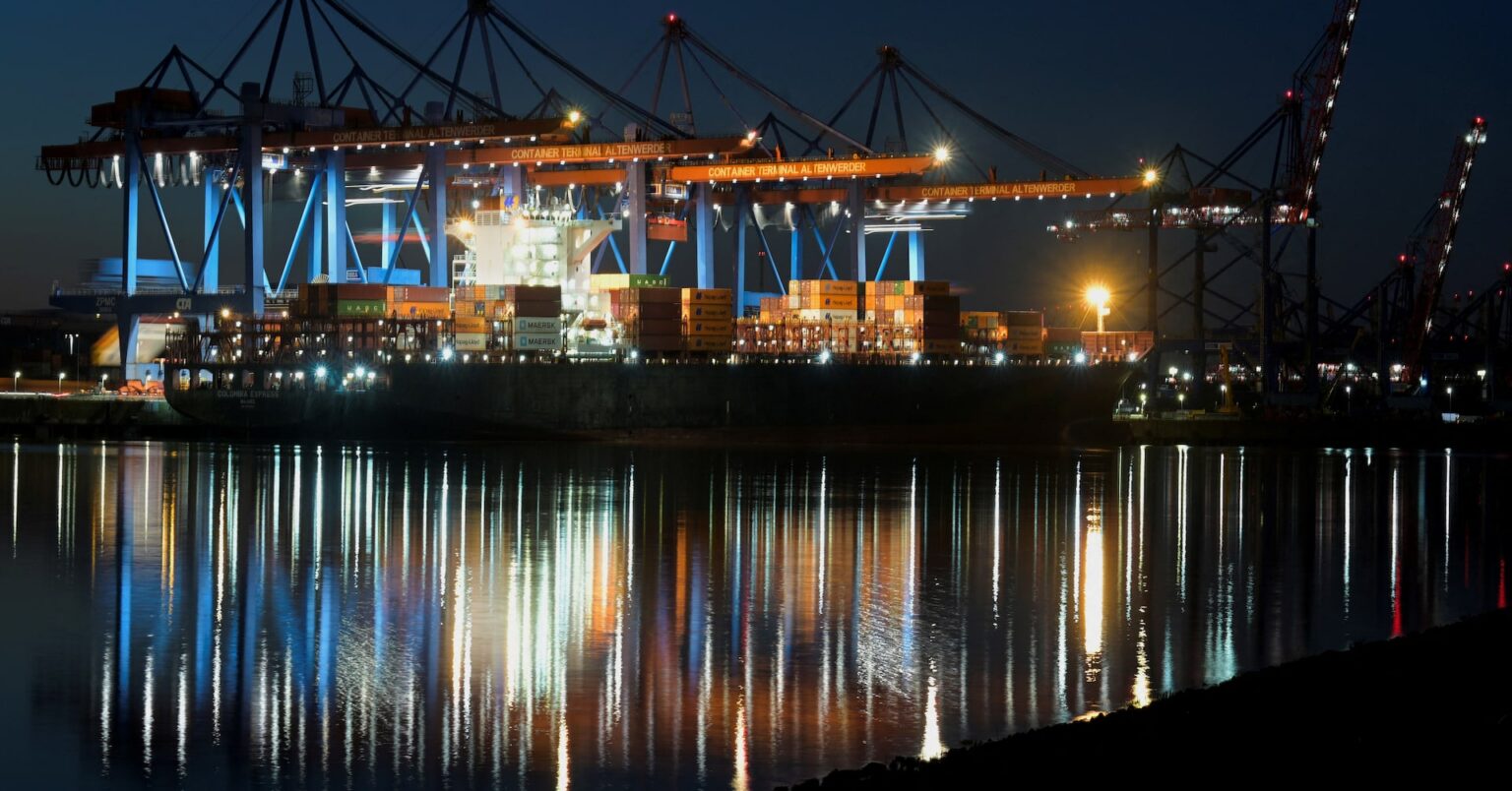 ドイツの12月輸出が予想以上に増加、鉱工業生産は減少 | ロイター ドイツの12月輸出が予想以上に増加、鉱工業生産は減少 | ロイター