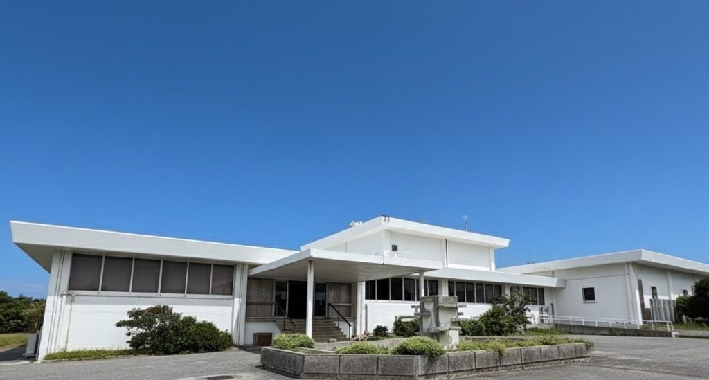 海底線中継所が５０年　携帯やネットの接続拠点ＫＤＤＩ