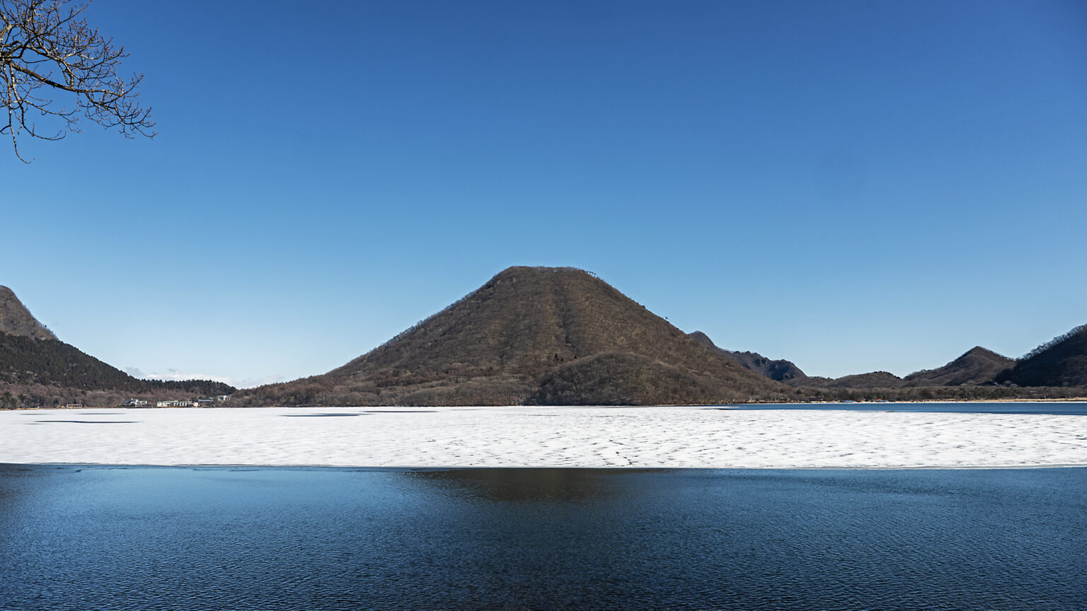 【若林直樹のトラベルフォトギャラリー】冬の榛名湖と榛名神社（群馬県） - トラベル Watch