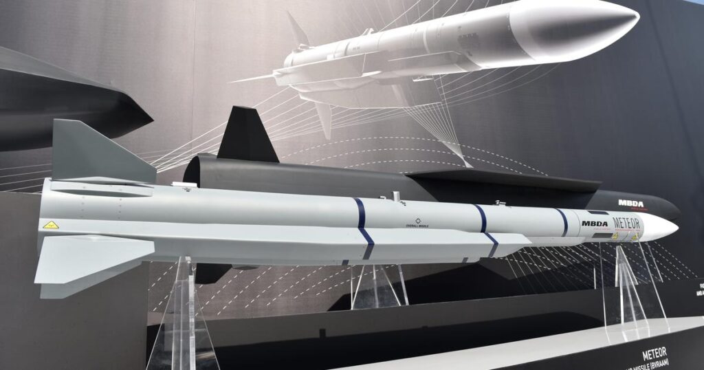 ウクライナは欧州最高の空対空ミサイルを手に入れるかもしれない | Business Insider Japan