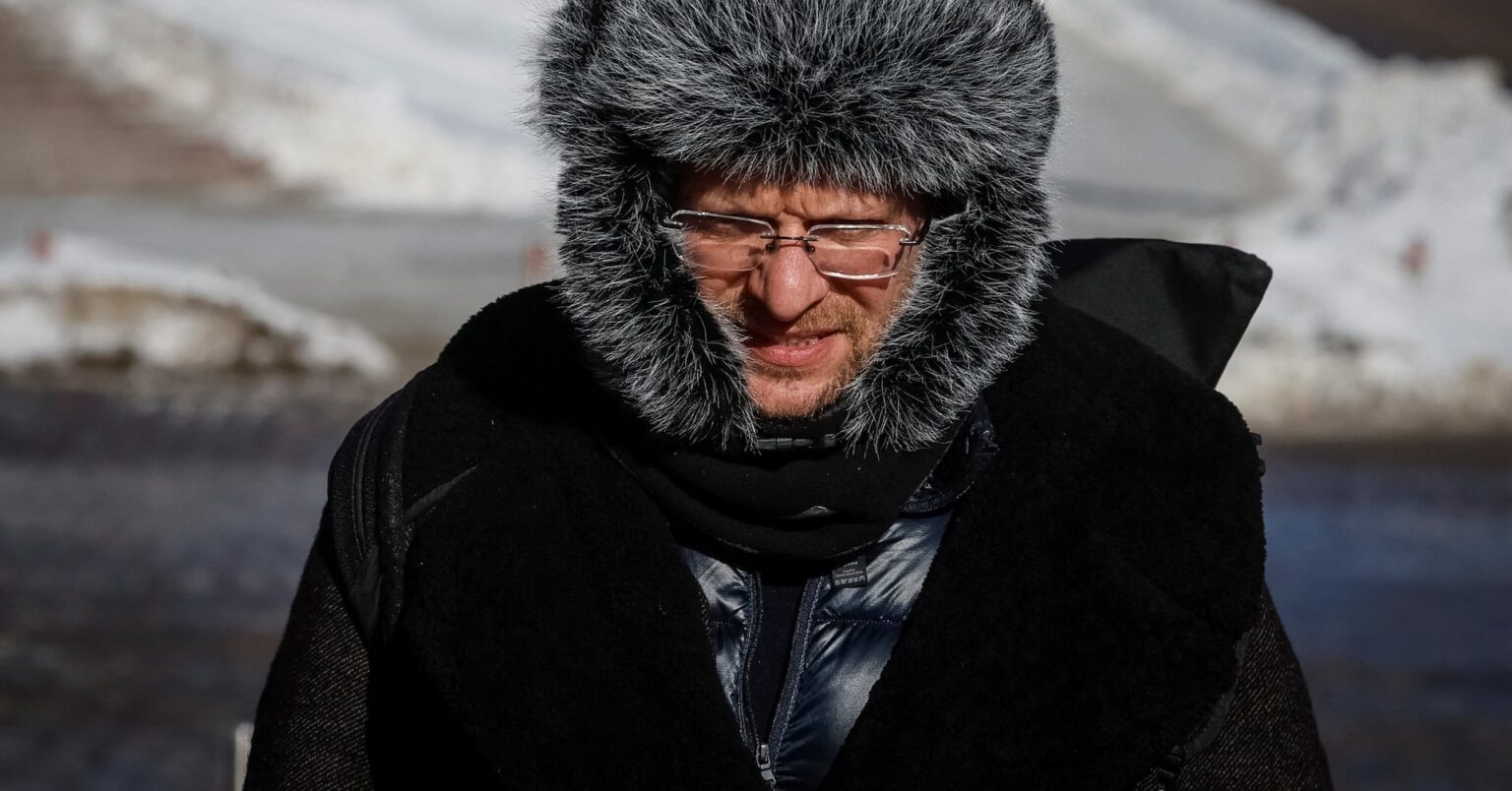 キーウでロシアの「大規模」ミサイル攻撃、複数建物に被害＝当局者 | ロイター