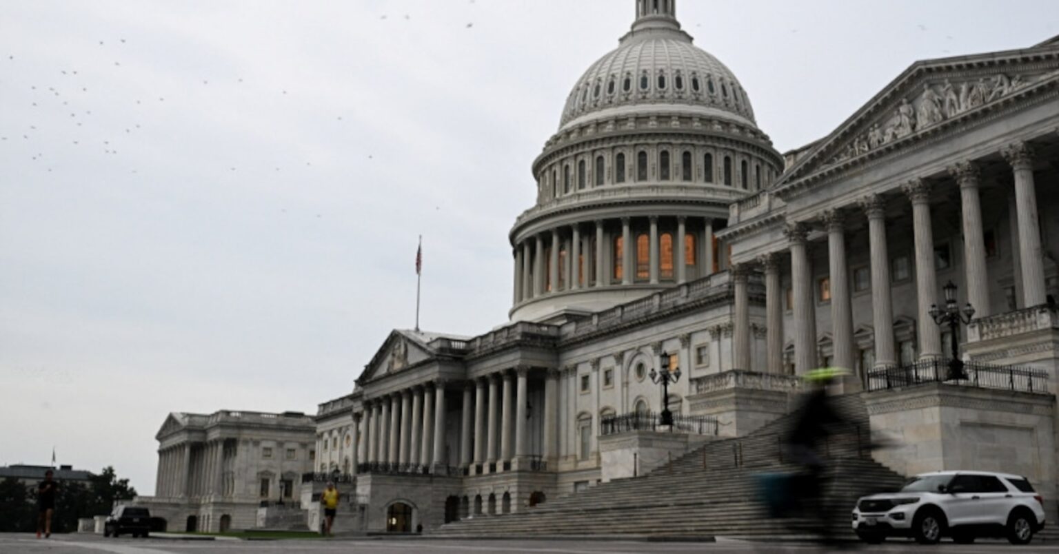 米下院、カナダ関税撤廃決議案を可決　トランプ氏に異例の反発 | ロイター