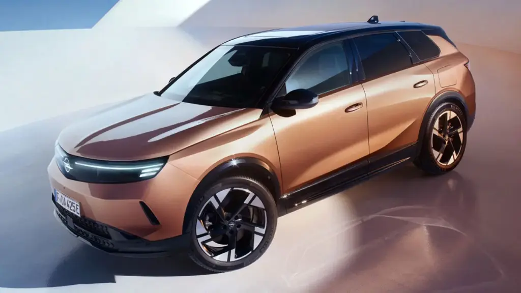 オペル・グランドランド、チリのAutocosmos年間推奨車ランキングでトップ15入り