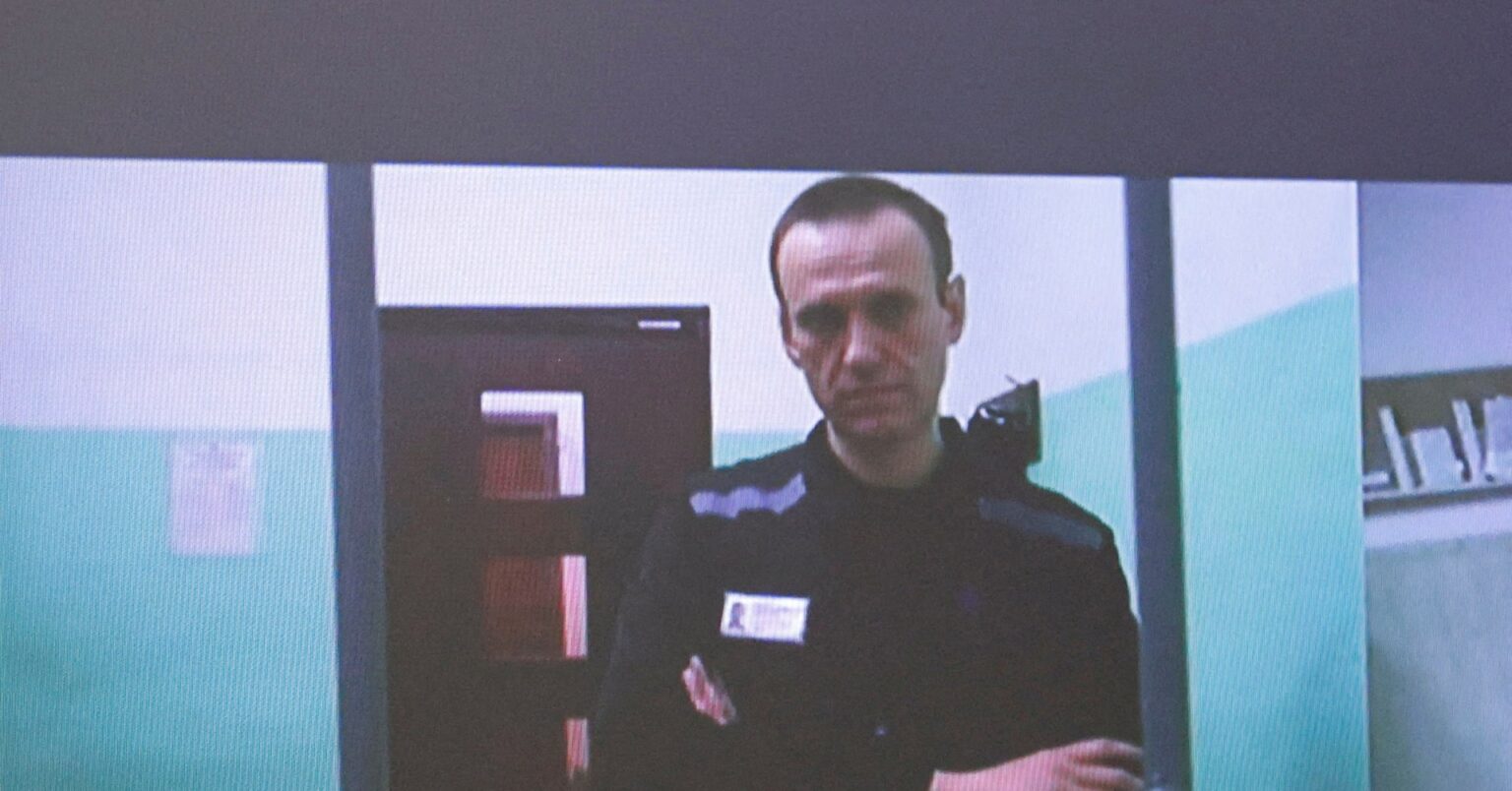 反体制派ナワリヌイ氏は「毒殺」、欧州5カ国声明 ロシアは否定 | ロイター 反体制派ナワリヌイ氏は「毒殺」、欧州5カ国声明 ロシアは否定 | ロイター