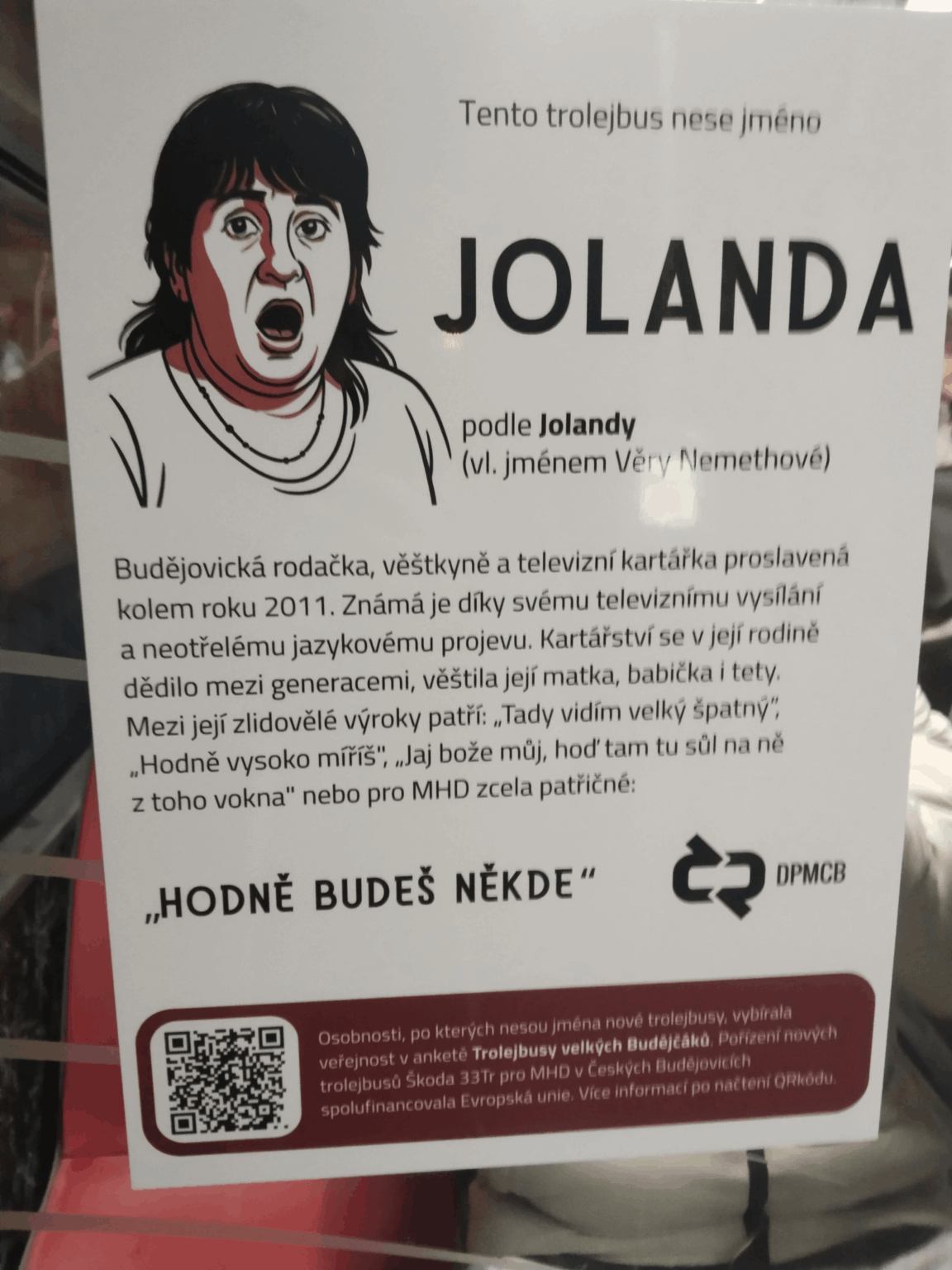 ジョランダは自分なりの方法でトロリーバスを持っています