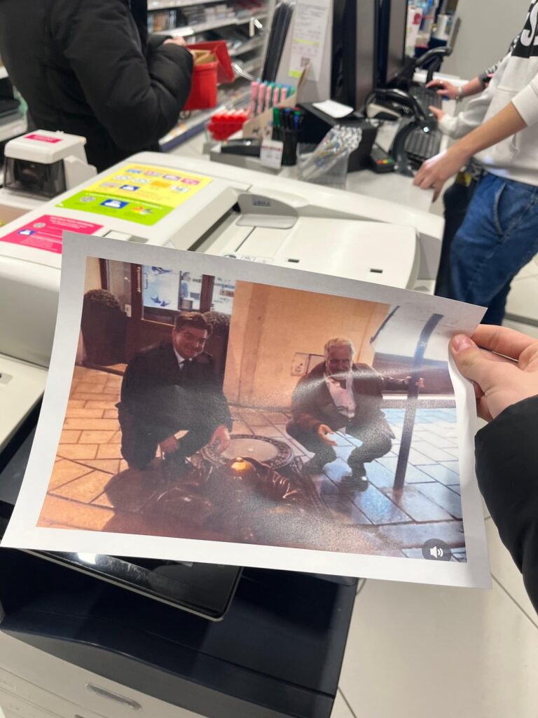 観光客にわかるように