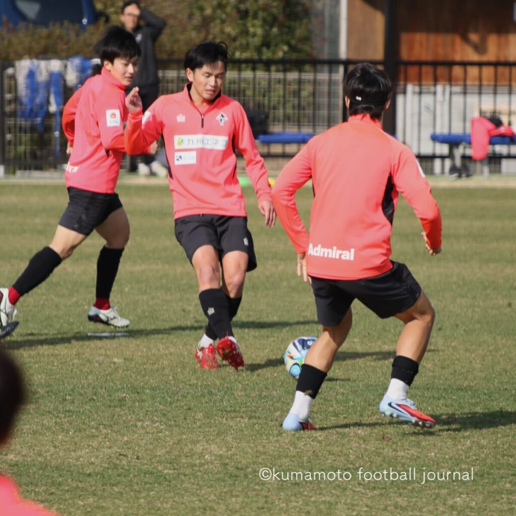 【明治安田J2・J3百年構想リーグWEST-B 第３節 vs 北九州】試合前コメント／DF 岩下航「勢いを持って入り、迫力や球際で負けないことを意識しないといけない」 : kumamoto Football Journal