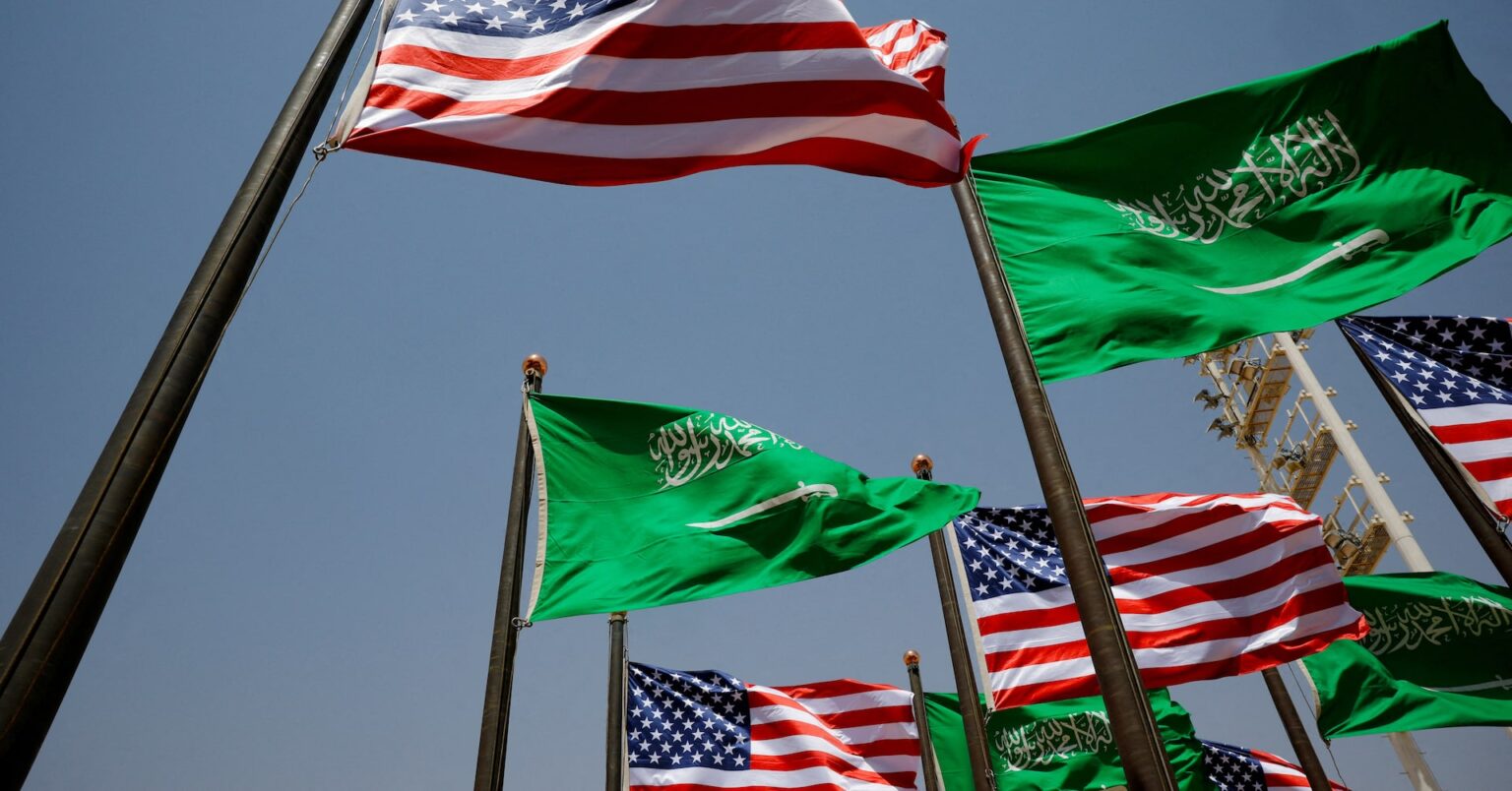 米政権がサウジ核政策を転換、不拡散合意を条件から除外 | ロイター