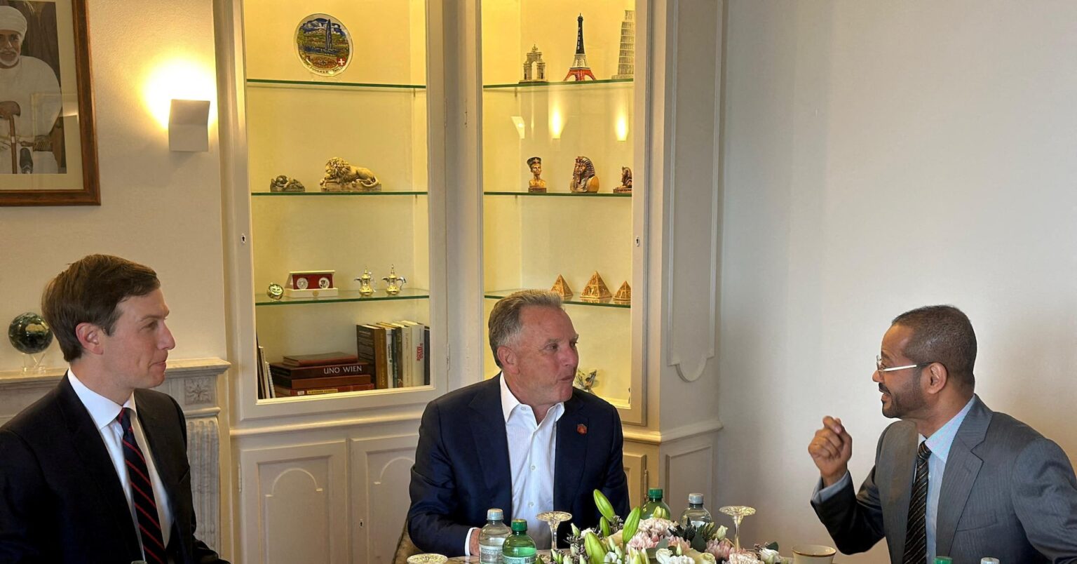 米・イラン、26日に第3回核協議=オマーン外相 | ロイター 米・イラン、26日に第3回核協議=オマーン外相 | ロイター