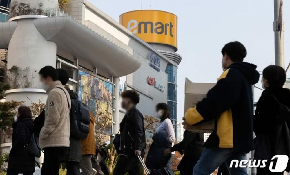 韓国・大手スーパー深夜配送に静かな主導権争い…収益化が最大課題　写真枚　国際ニュース：AFPBB News