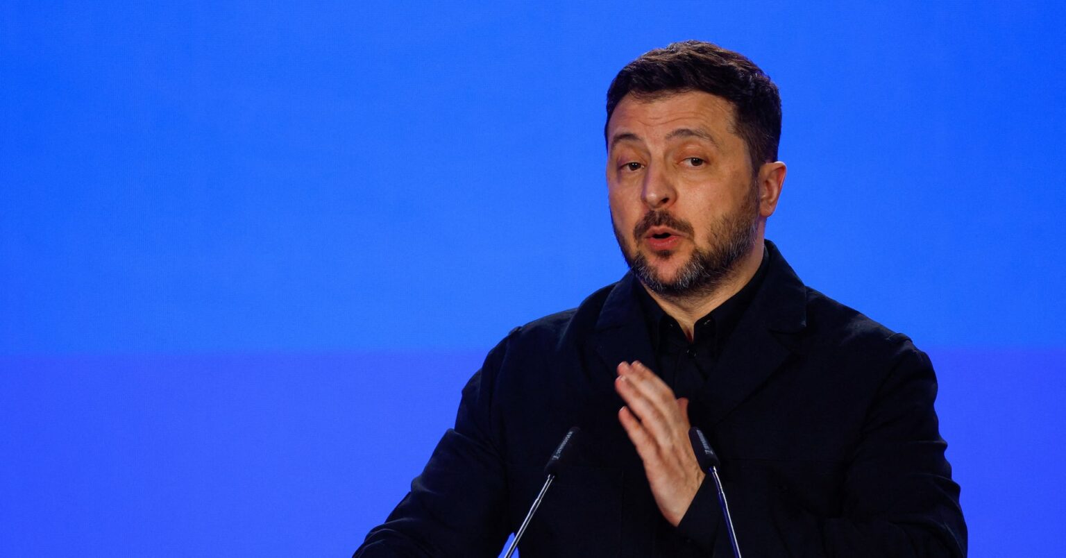 ウクライナ、ロシアの「核取得」非難を否定　英仏関与説「荒唐無稽」 | ロイター