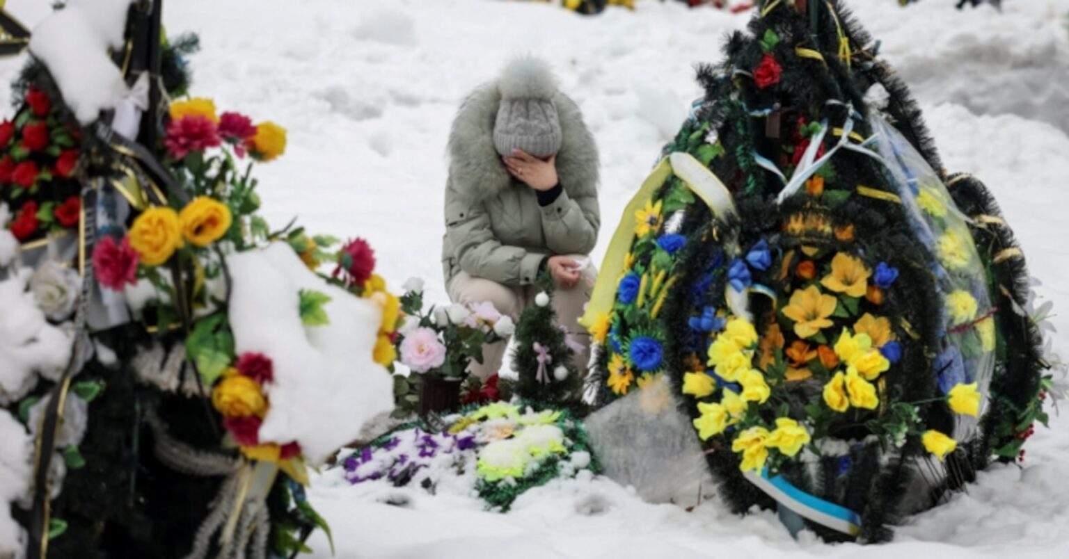 米上院議員、ウクライナ支持決議案提出　トランプ氏一般教書演説直前 | ロイター
