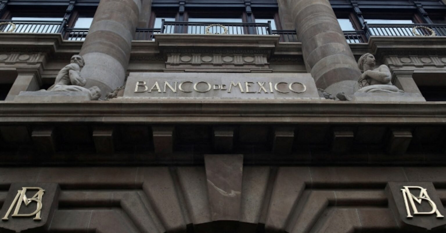 26年のメキシコ成長予想1.6％に上方修正、貿易巡るリスクも＝中銀 | ロイター