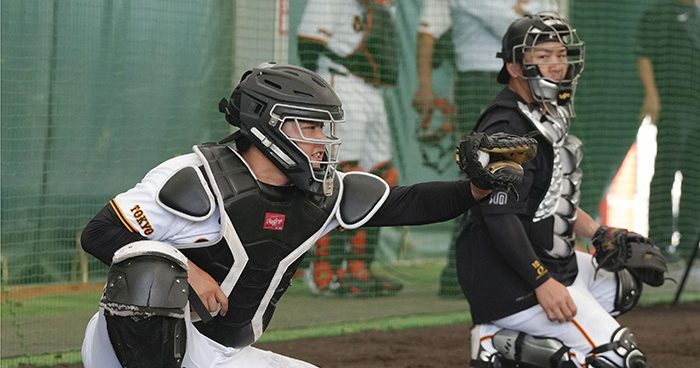 自慢の強肩でアピール　捕手争い、7年目　巨人・山瀬