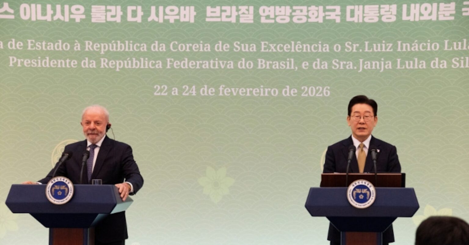 韓国とブラジルの大統領が首脳会談、貿易拡大などで合意 | ロイター 韓国とブラジルの大統領が首脳会談、貿易拡大などで合意 | ロイター