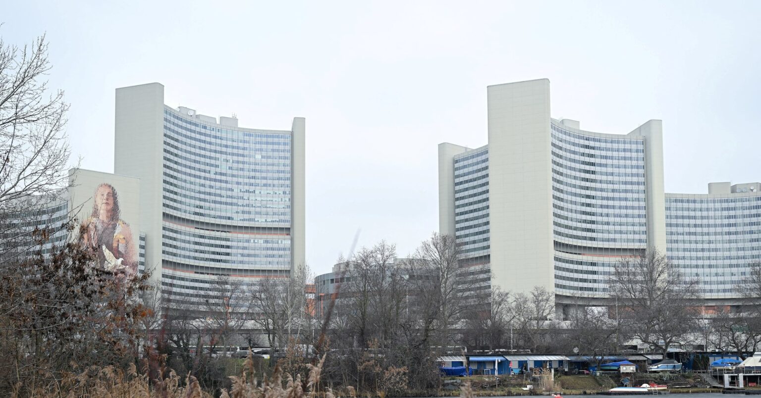 IAEA、イランに核査察許可求める 「不可欠かつ緊急」と指摘 | ロイター IAEA、イランに核査察許可求める 「不可欠かつ緊急」と指摘 | ロイター