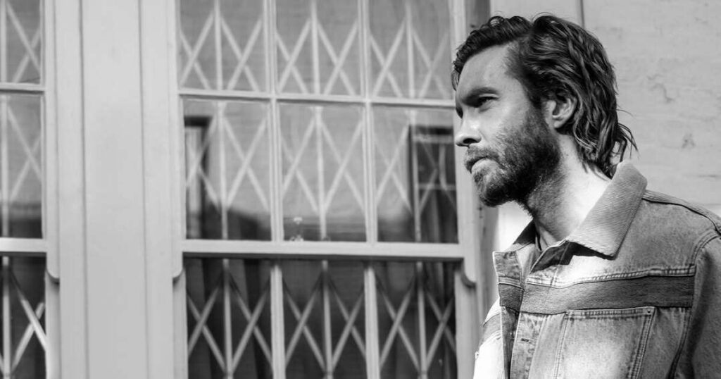 Calvin Harris (カルビン・ハリス) 、昨年に引き続きスペイン・イビザの大人気クラブ「Ushuaïa Ibiza」にてダブル・レジデントDJに就任