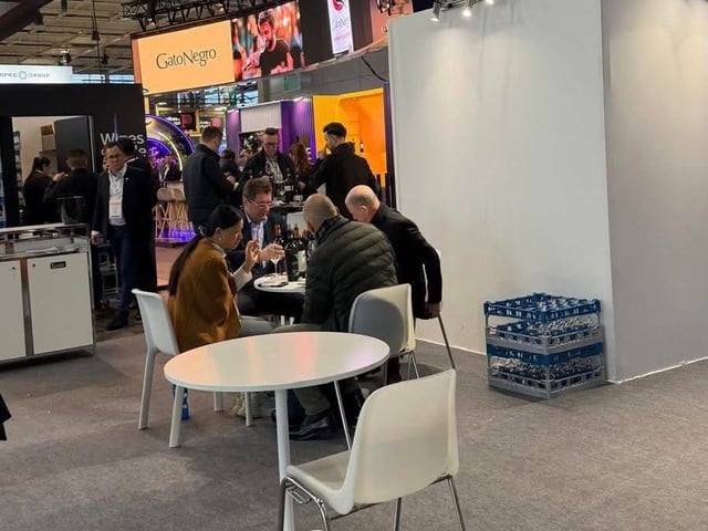 ワインパリ2026のルーマニア対モルドバ