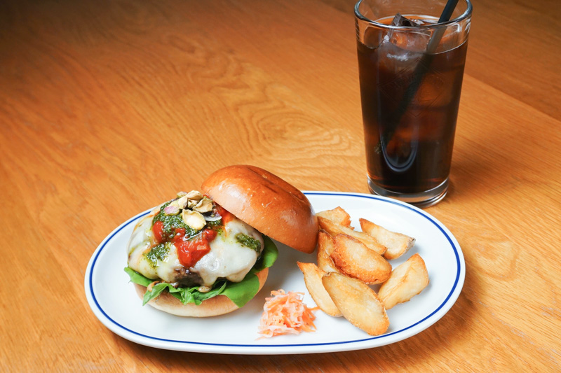 能美市にあるグルメバーガーショップGOKKYA BURGER & KITCHEN