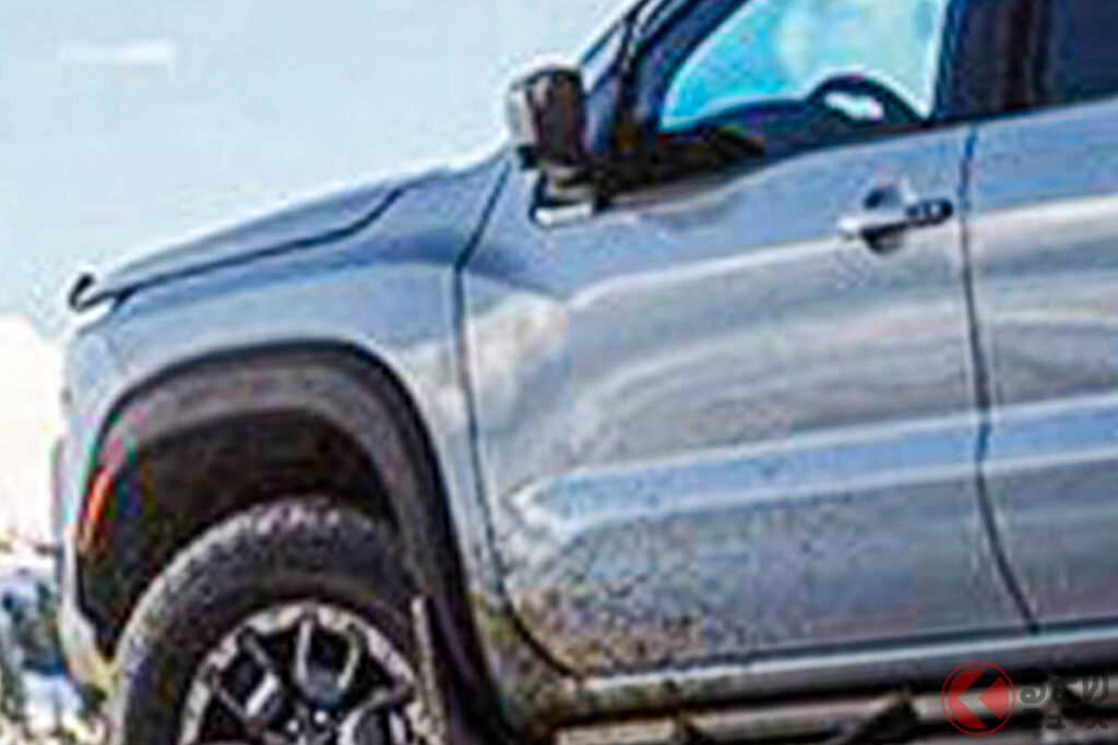 【メキシコ】約1080万円! 日産「“新”カクカク“本格四駆”」フロンティアがスゴイ! ジムニー超え「地上高」&3.8リッター「V6」×9速AT採用の「V6 PRO-4X NISMO」とは(くるまのニュース) 【メキシコ】約1080万円! 日産「“新”カクカク“本格四駆”」フロンティアがスゴイ! ジムニー超え「地上高」&3.8リッター「V6」×9速AT採用の「V6 PRO-4X NISMO」とは(くるまのニュース)