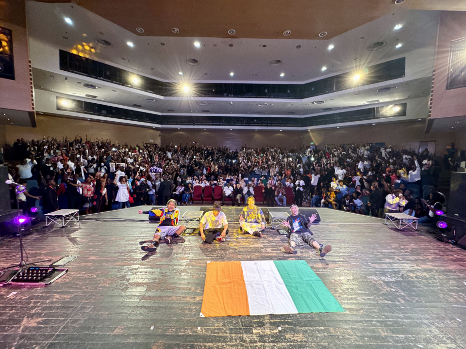 FLOW、世界五大陸でのライブを達成　『J-POP Anime Ivoire 2026』でアフリカ公演実現（オリコン） - Yahoo!ニュース